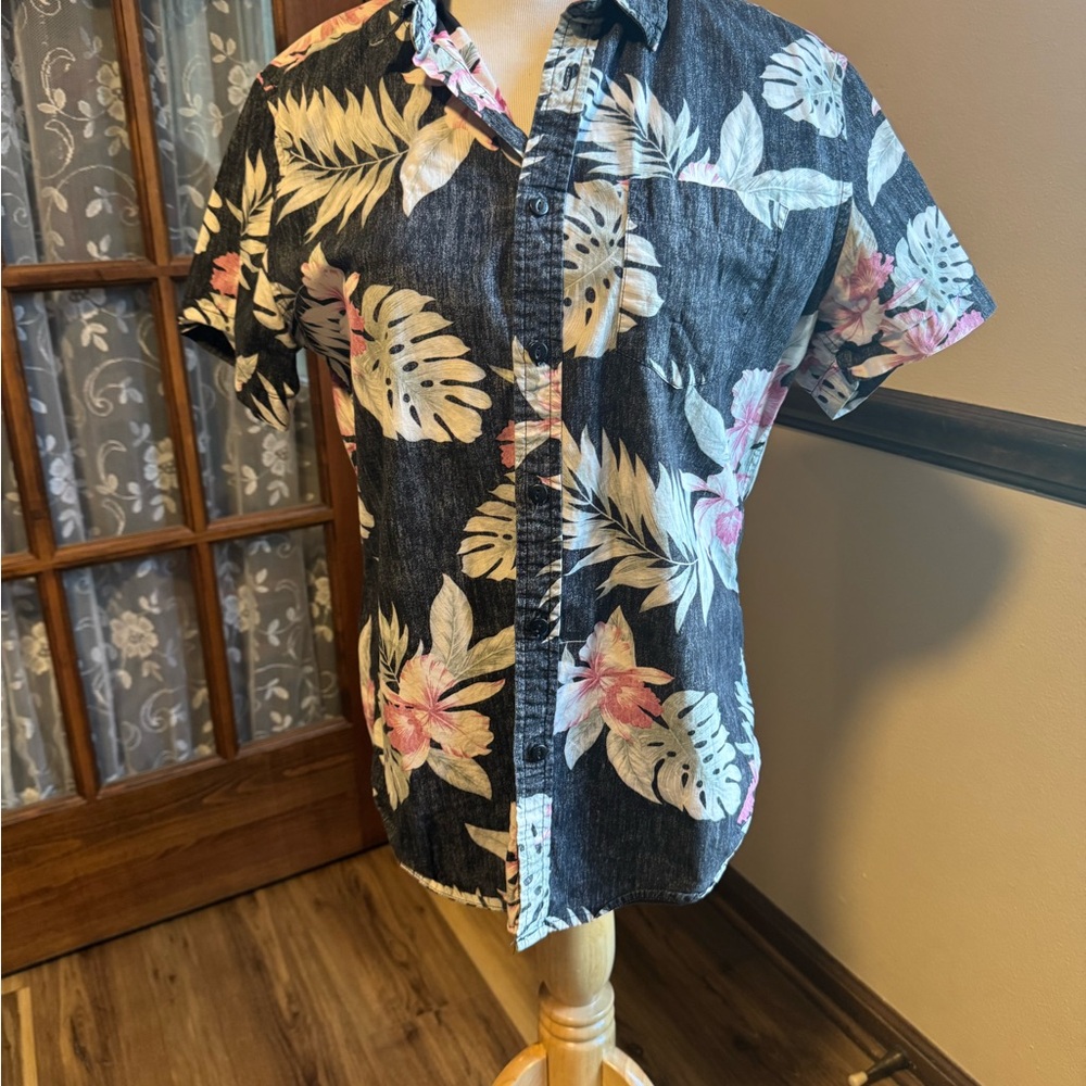 Cactus Black Floral Short Sleeve Shirt